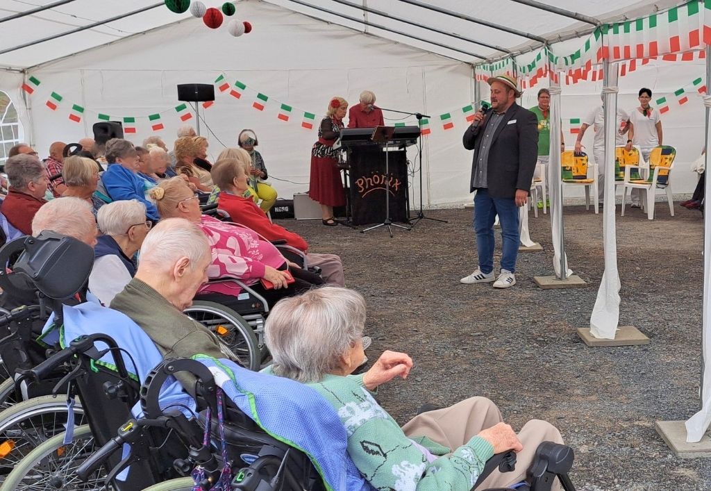 News_PH Bernsdorf_Sommerfest.jpg