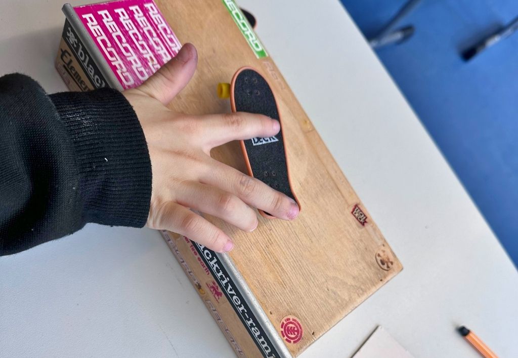 News (3)_Hort_Fingerboarding.jpg