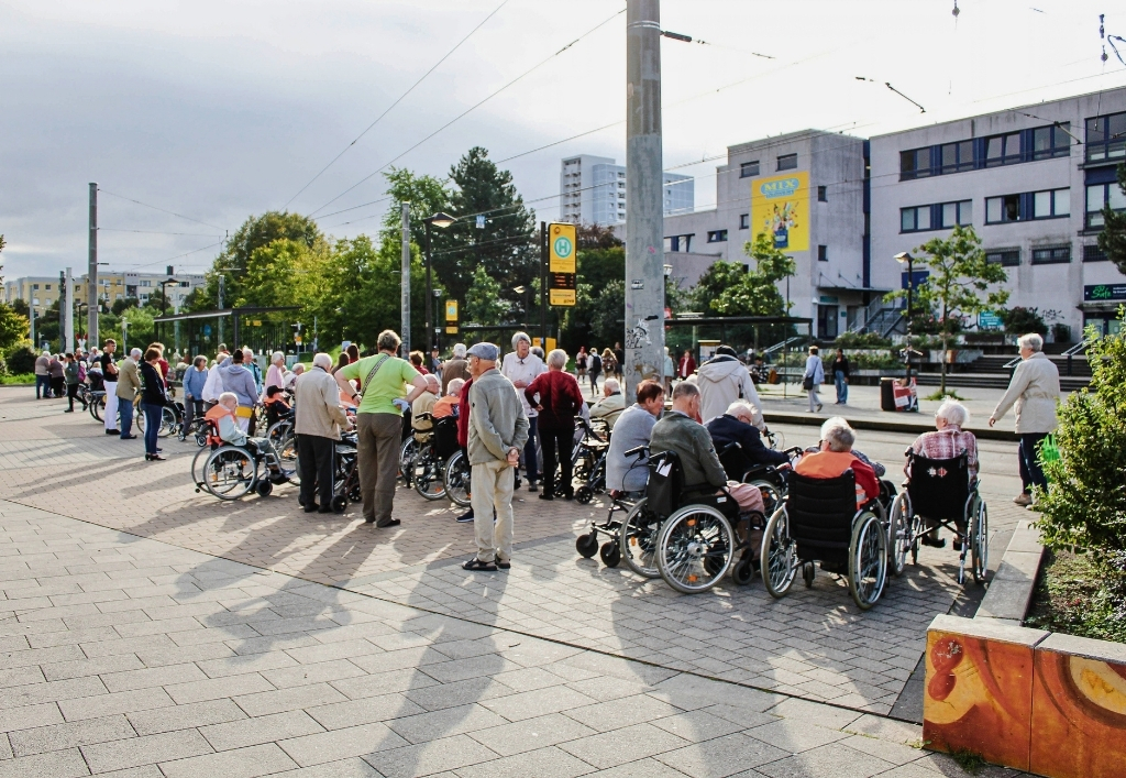 News_SH-DD_Gor_Straßenbahnausfahrt.jpg