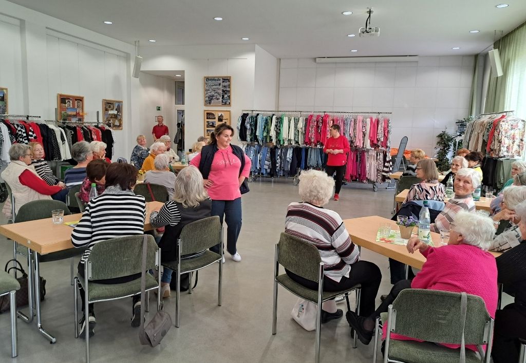 News (3)_BBZ Am Friedensstein_Modenschau.jpg