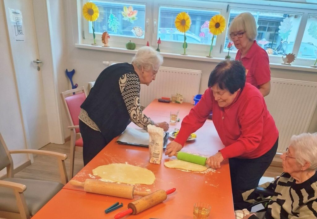 News (4)_TP Radeberg_Plätzchen backen.jpg