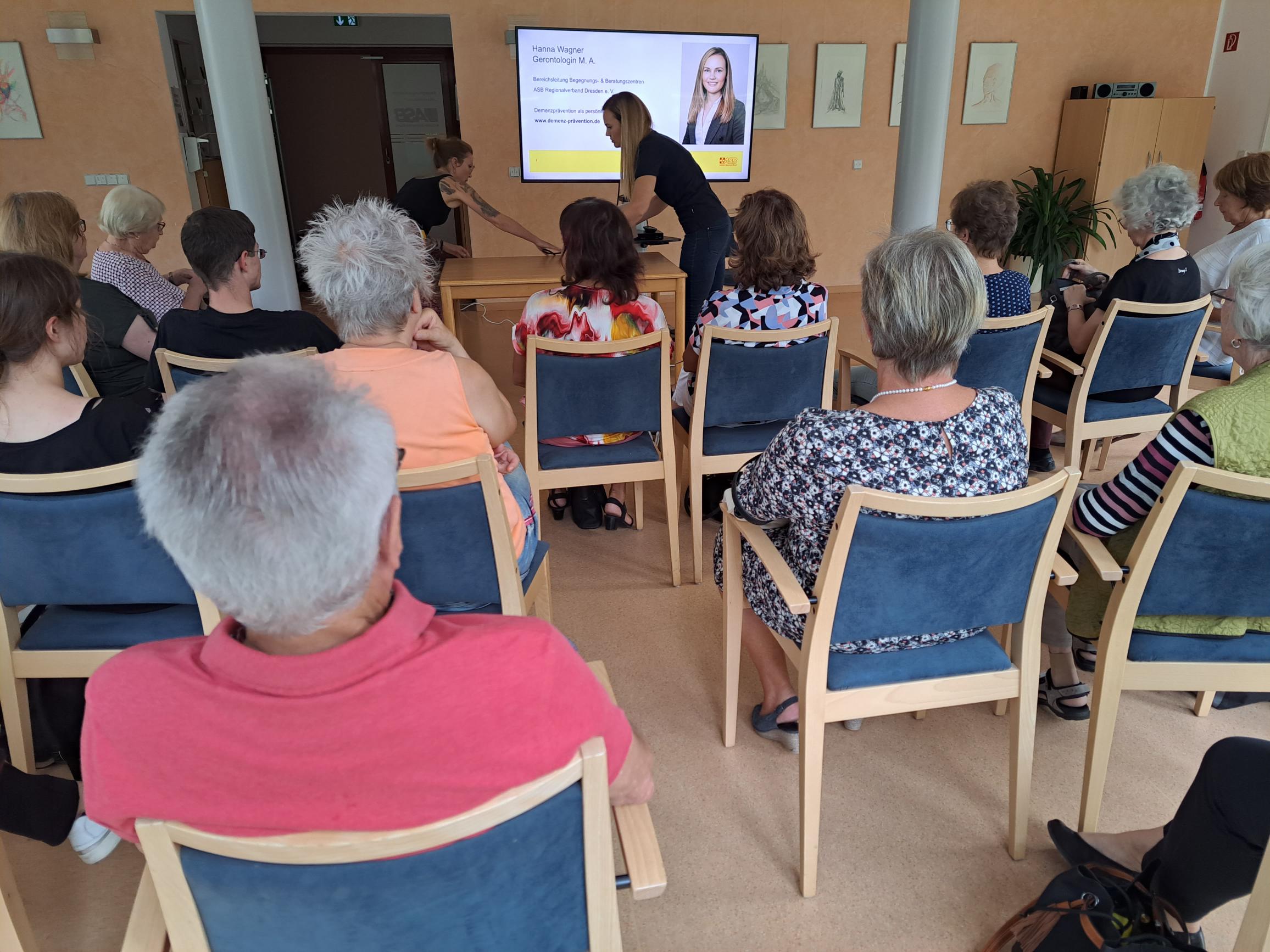  Wir sind begeistert - Großer Andrang, sehr großes Interesse