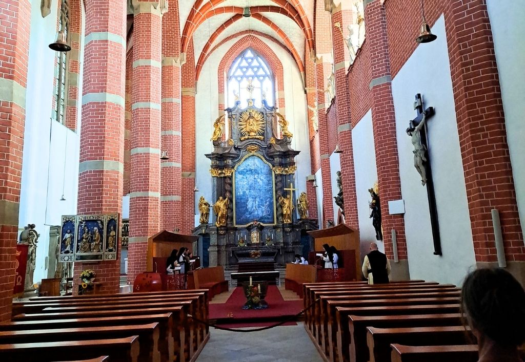 News (6)_PH-Bernsdorf_Ausflug Klostergarten.jpg