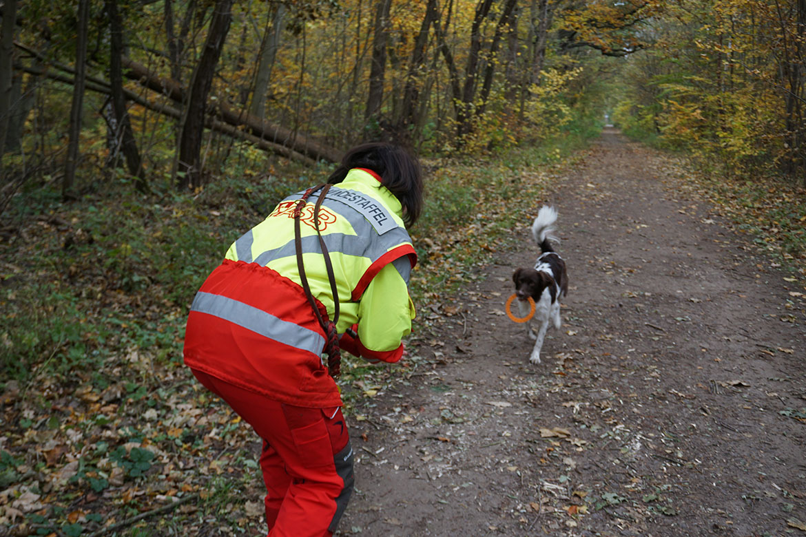 7_Isabell mit Hetti beim Training_1_web©ASB LV Sachsen.jpg