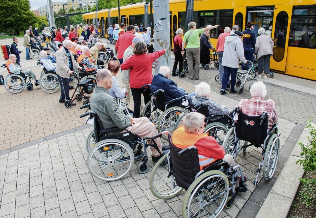 News (3)_SH-DD_Gor_Straßenbahnausfahrt.jpg