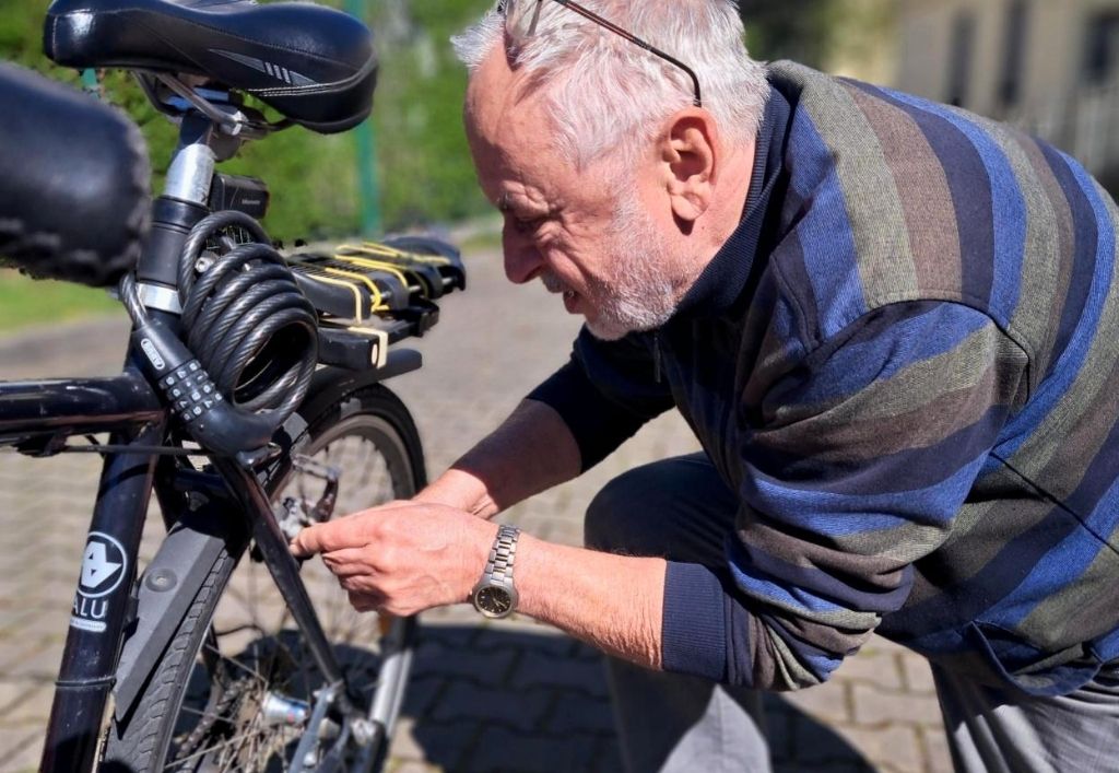 Reparieren verbindet Generationen – Reparad e.V. zu Gast in der 