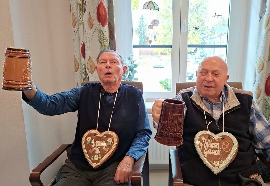 Bayerische Gemütlichkeit in der ASB-Tagespflege Kamenz