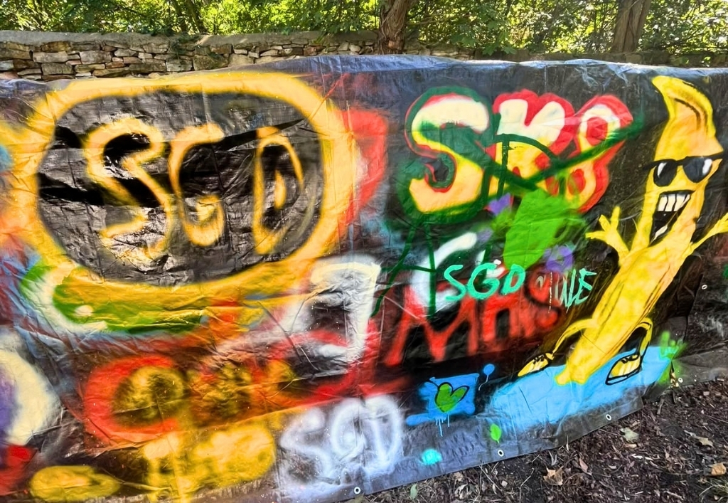 Bunt, laut, kreativ: Graffiti im Hort 