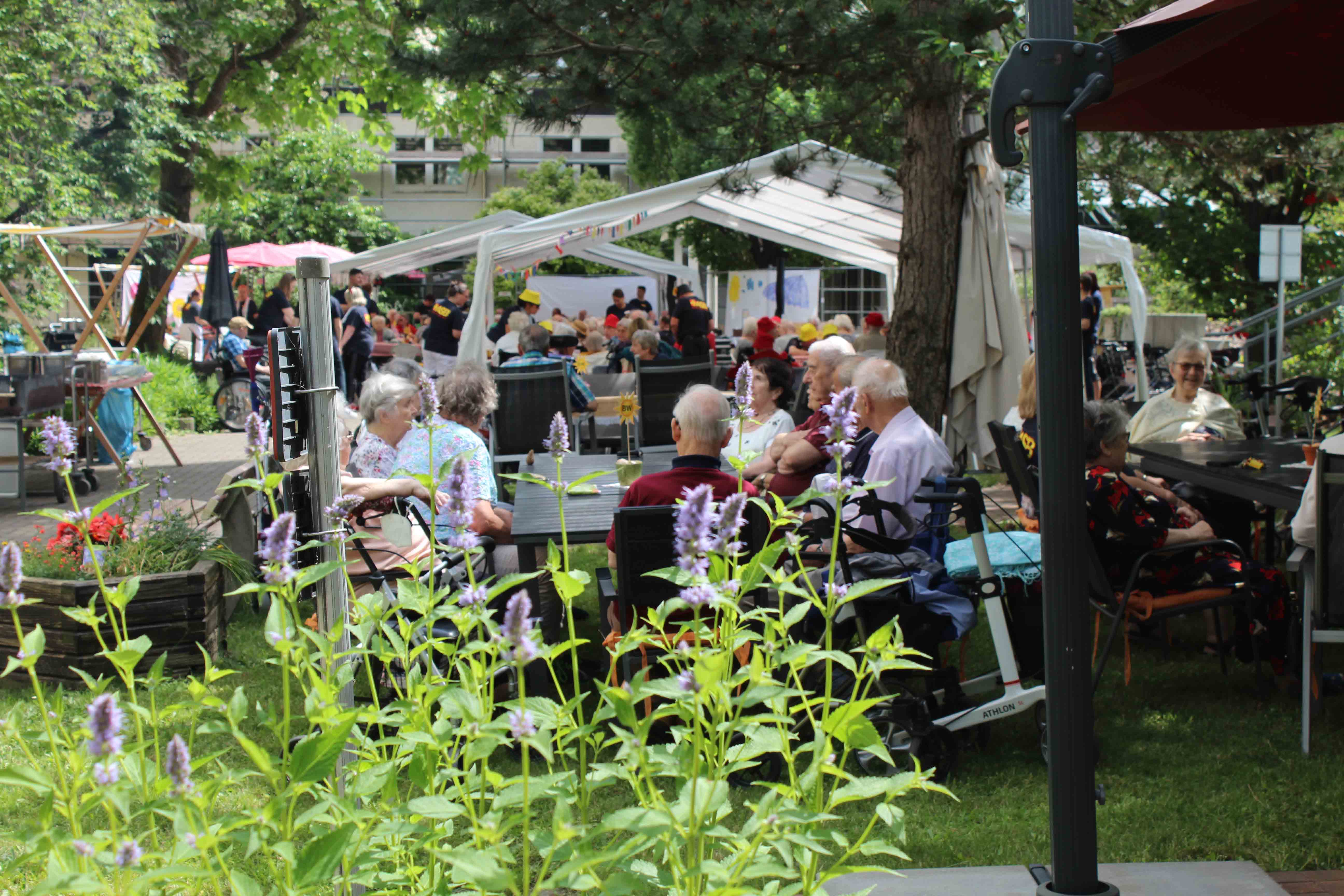 Sommerfest im ASB-Seniorenheim 