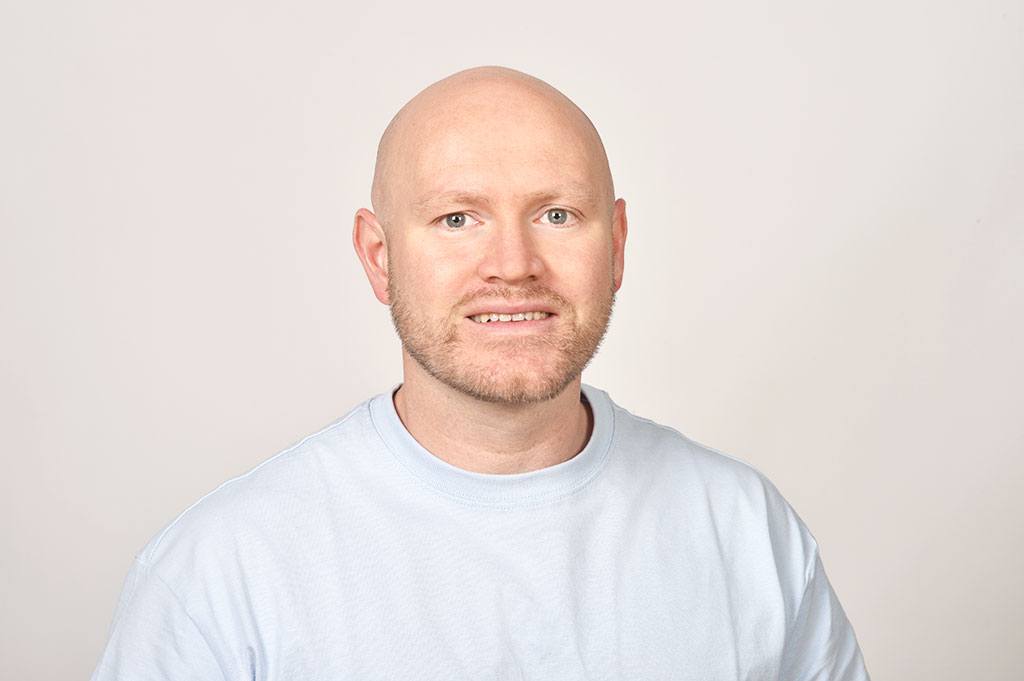 Akram.Hoost_web.jpg