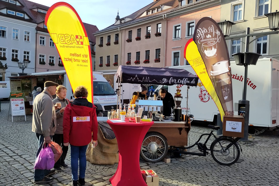 Coffeebikeaktion Markt Kamenz_web©ASB Dresden und Kamenz gGmbH (8).jpg